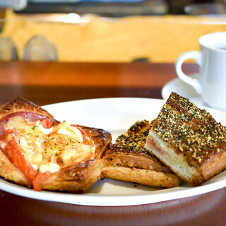 ネモ・ベーカリー＆カフェ 武蔵小山 本店