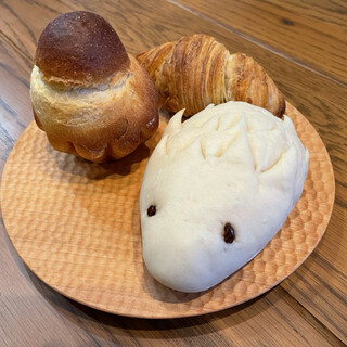 えんツコ堂 製パン