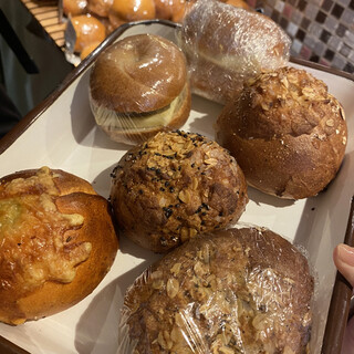 テコナ　ベーグルワークス