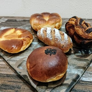 ブランジェリー タカギ