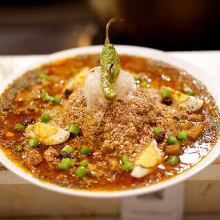 コロンビア エイト 北浜本店