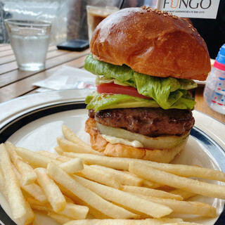 ファンゴー 三宿本店