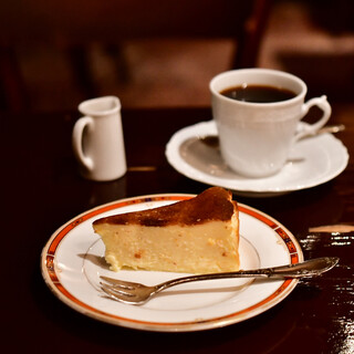 カフェ・トロワバグ