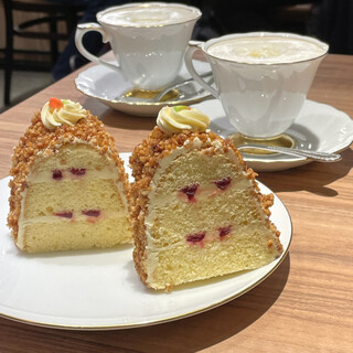 自家焙煎珈琲工房 カフェ バーンホーフ 三番街店