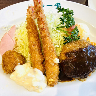 グリル一平 新開地本店