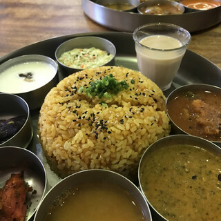 ヒマラヤユキノシタ