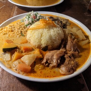 東方遊酒菜ヌワラエリヤ