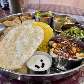 スパイス料理店 Norary-Crary