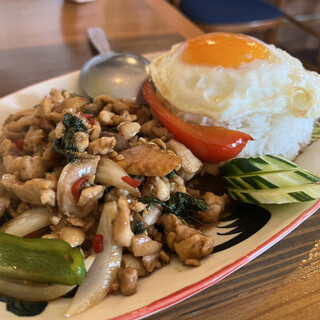 スパイスハーブホリデー