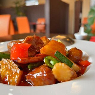 チャイニーズ＆フレンチ ハクタク