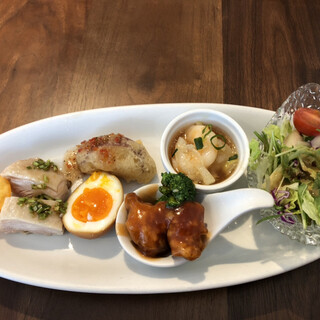 健民ダイニング 本店