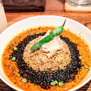 コロンビアエイト 堺筋本町店