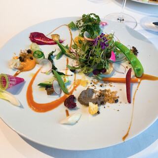 Restaurant Takashi Tanno par 長谷紫‐ゆかり