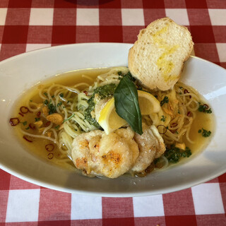 トラットリア・バンビーナ 筑縄店