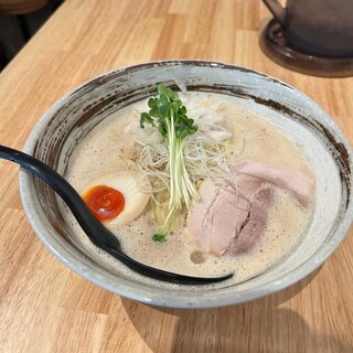 みつ星製麺所 福島本店