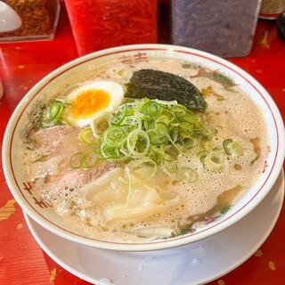 中洲屋台長浜ラーメン初代 健太 東京高円寺本店