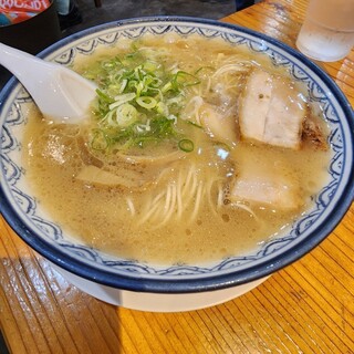 元祖赤のれん 節ちゃんラーメン 天神本店