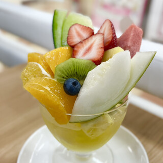 フルーツパーラー 弘法屋 池下店