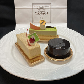 パティスリー タダシ ヤナギ 八雲店