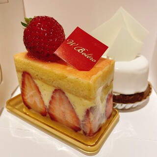 ドゥブルベ・ボレロ 大阪本町店