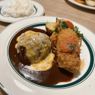 洋食コノヨシ 白石駅前店