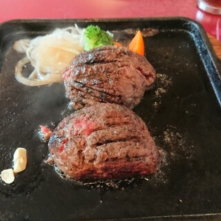 炭焼ハンバーグ 牛船