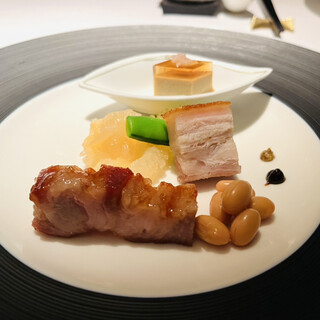 中国飯店 琥珀宮