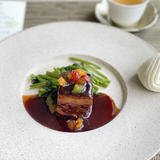 中国料理 礼華 四君子草