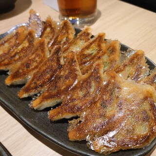 ぎょうざ 歩兵 祇園本店