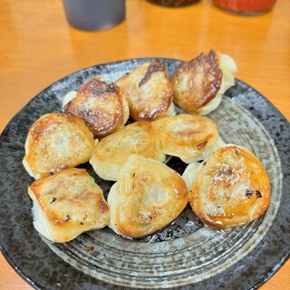 宝雲亭 本店 とり福