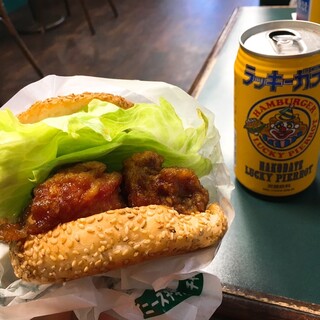 ラッキーピエロ ベイエリア本店