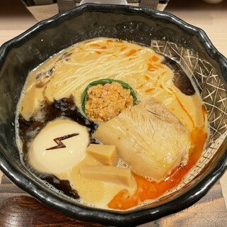 創作ラーメン STYLE林 本店