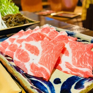 島豚・琉球牛 燦 別邸