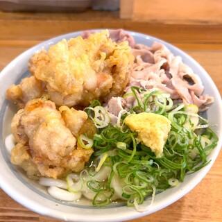 自家製さぬきうどんと肉 甚三 大門店