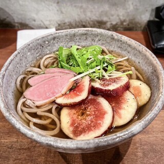 自家製粉石臼挽きうどん 青空blue 本店