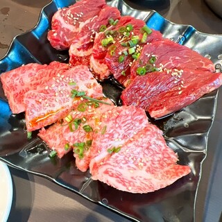 炭火焼肉 にく式 すすきの店