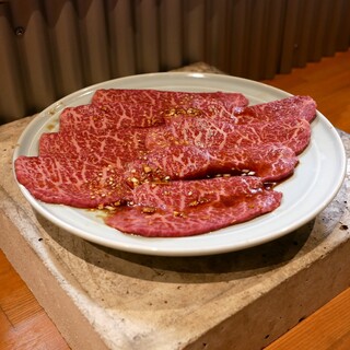 炭火焼肉ホルモンさわいし