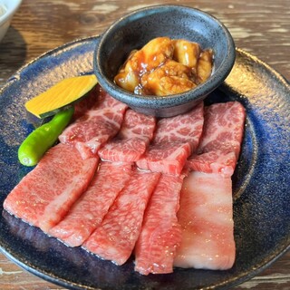 七輪焼肉 楽しいら