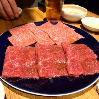 焼肉 ジャンボ 白金