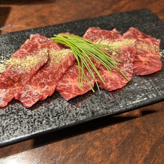 黒毛和牛焼肉 虎斑 北新地店