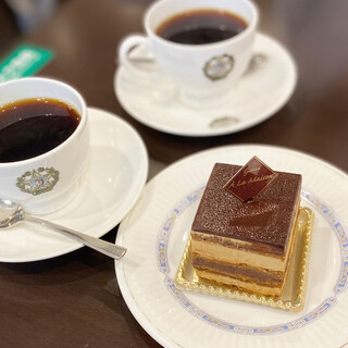 カフェーパウリスタ