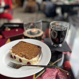 Nicolai Bergmann NOMU aoyama