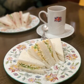 ロンドンティールーム 堂島本店