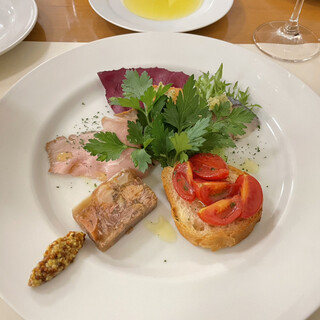 オステリア　オルカドーロ