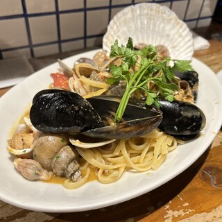 トラットリア・築地パラディーゾ