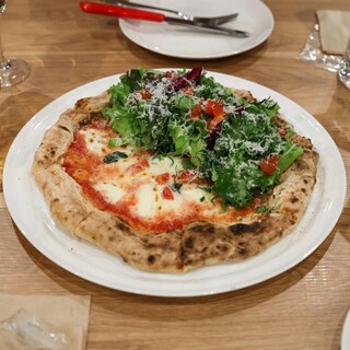 ピッツェリア デ ナプレ