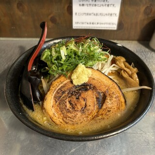 サッポロラーメン エゾ麺ロック 新栄店