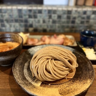 麺屋 みつば クローバー本店