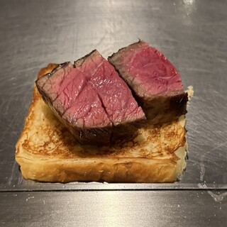 鉄板料理 らくだ 名古屋店