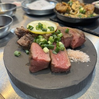 ホルモン・ジビエ 明星